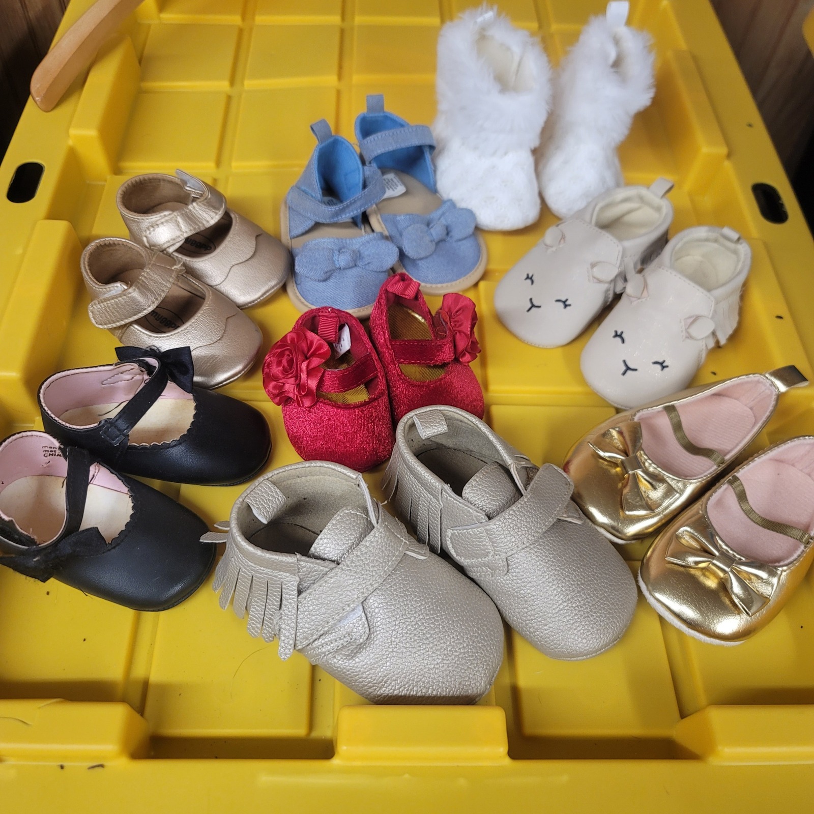 Baby Girl Shoe Lot 8 Pair Gold Red Blue White Black Mary Jane Moccasin Bootie